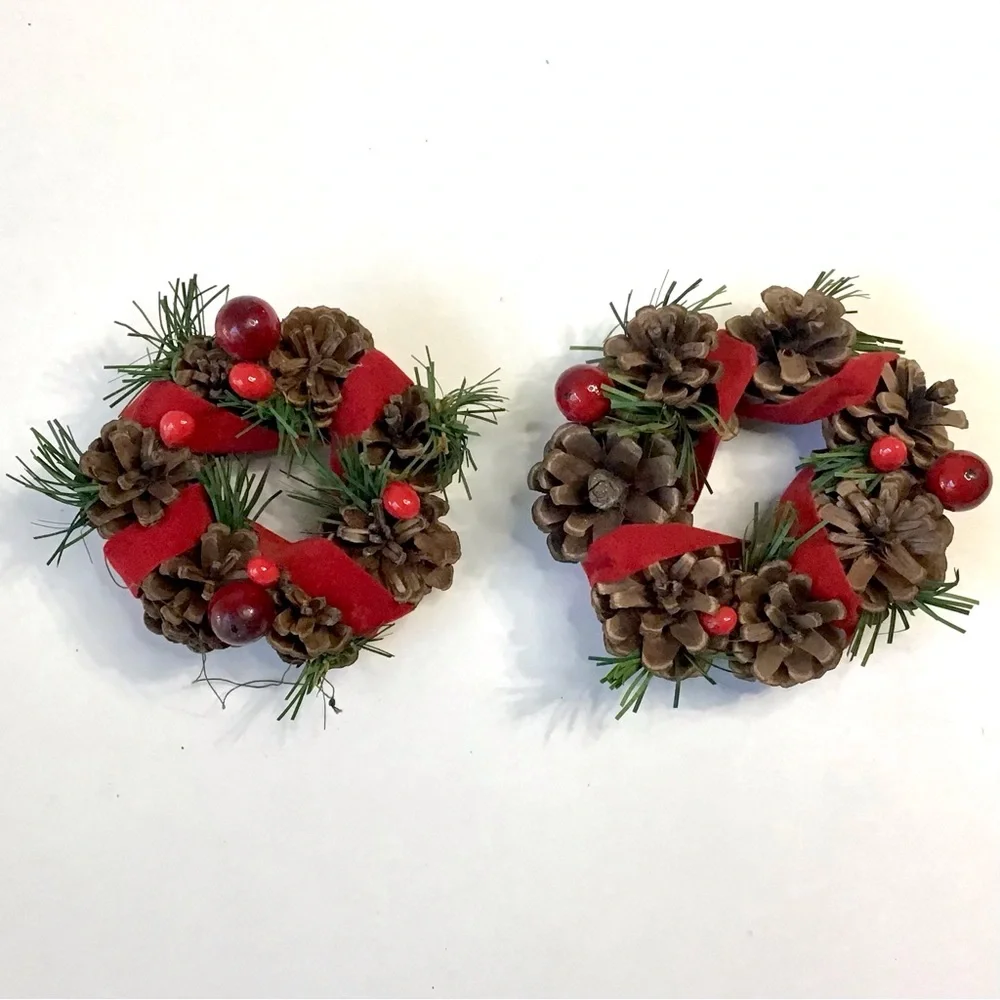 Vintage Small Christmas Wreaths Decorative Pinecones Berries Red Holiday Ribbon